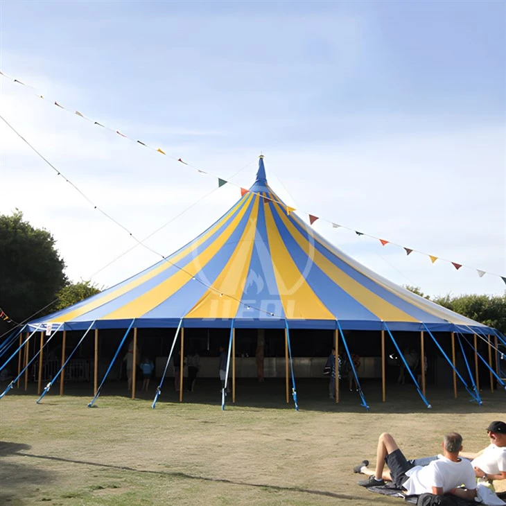 Sou entènèt jwèt Big Top sirk tant